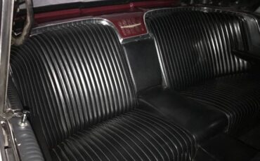 Ford-Thunderbird-1964-Custom-Burgundy-Black-13