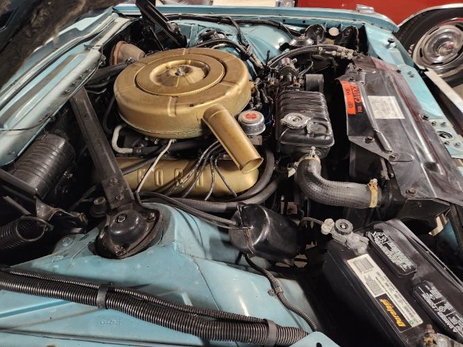 Ford-Thunderbird-1964-TealWhite-Teal-30