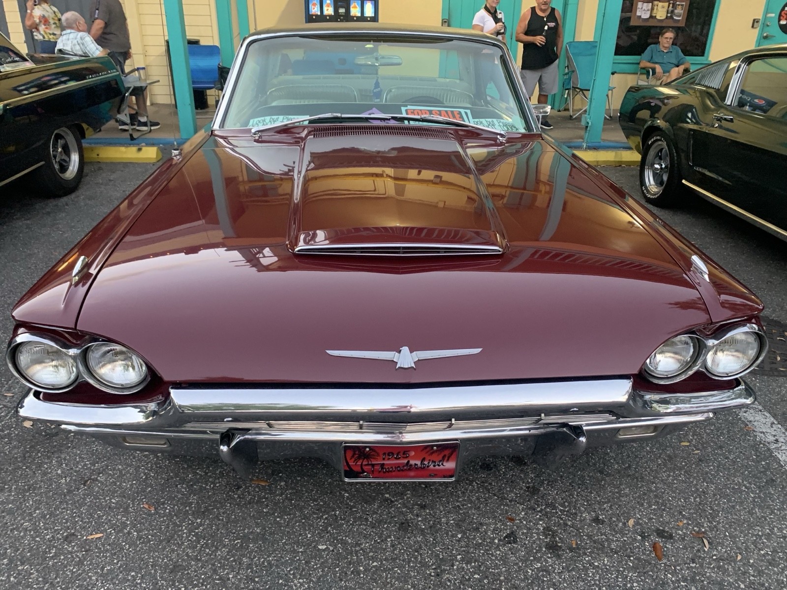 Ford-Thunderbird-1965-Coupe-3