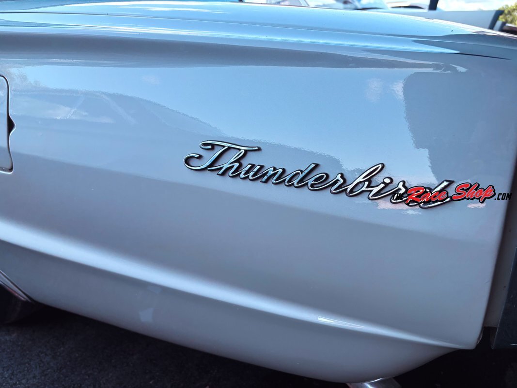 Ford-Thunderbird-1966-12