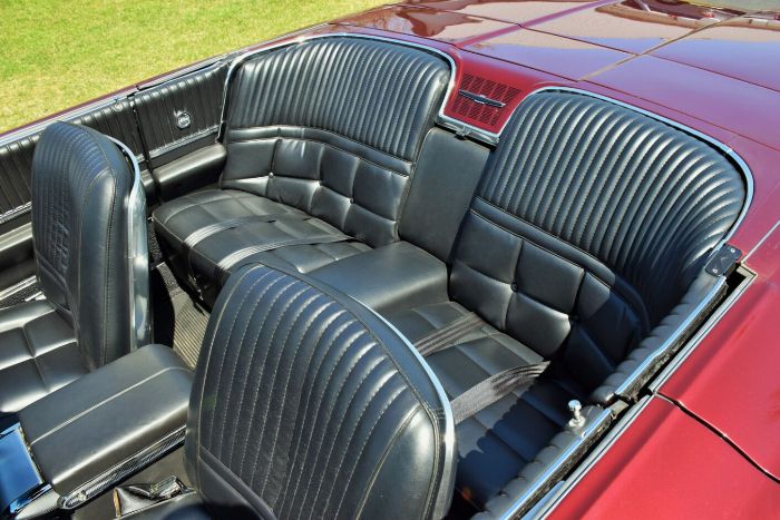 Ford-Thunderbird-1966-16