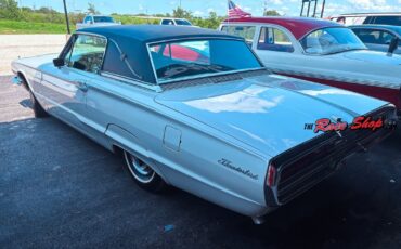 Ford-Thunderbird-1966-5