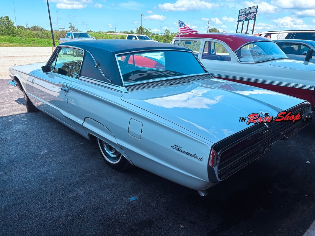 Ford-Thunderbird-1966-5