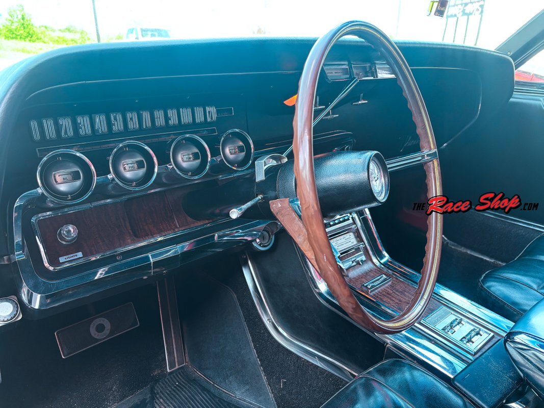 Ford-Thunderbird-1966-8