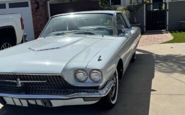 Ford-Thunderbird-1966-Coupe-2