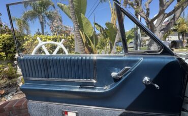 Ford-Thunderbird-1966-Coupe-5