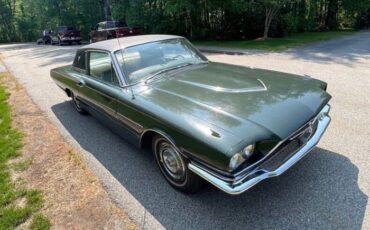 Ford-Thunderbird-1966-GreenBlack-Vinyl-To-Lime-Green-vinyl-10