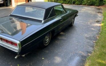Ford-Thunderbird-1966-GreenBlack-Vinyl-To-Lime-Green-vinyl-11