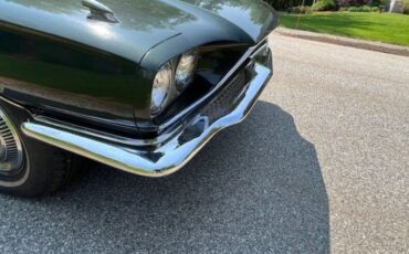 Ford-Thunderbird-1966-GreenBlack-Vinyl-To-Lime-Green-vinyl-14