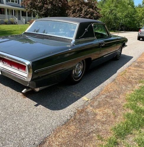 Ford-Thunderbird-1966-GreenBlack-Vinyl-To-Lime-Green-vinyl-16