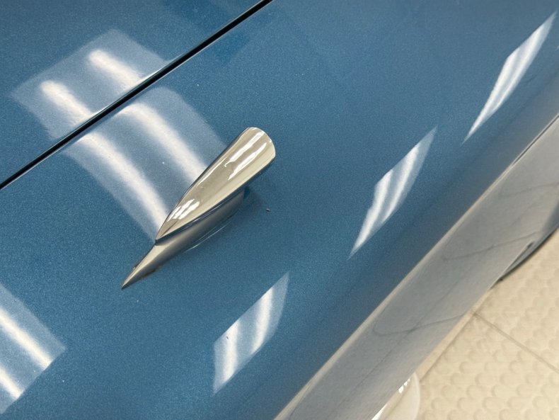 Ford-Thunderbird-1966-Sapphire-Blue-Dark-Blue-17