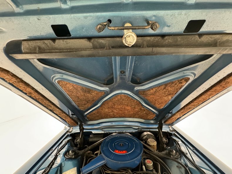 Ford-Thunderbird-1966-Sapphire-Blue-Dark-Blue-29
