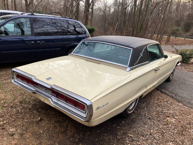 Ford-Thunderbird-1966-Yellow-10