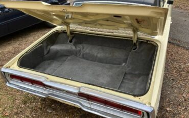 Ford-Thunderbird-1966-Yellow-15