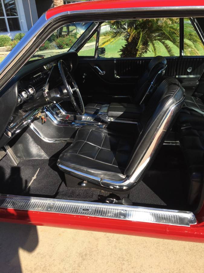 Ford-Thunderbird-1966-red-22