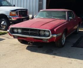 Ford-Thunderbird-1969-2