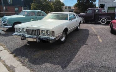 Ford-Thunderbird-1975-White-16