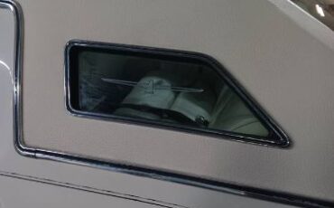 Ford-Thunderbird-1975-White-21