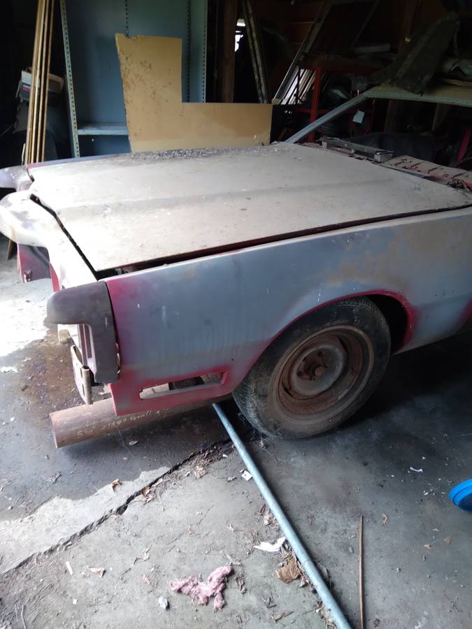 Ford-Thunderbird-1976-red-2