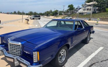 Ford-Thunderbird-1977-1