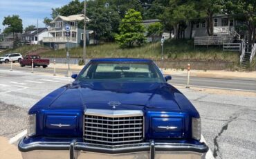 Ford-Thunderbird-1977