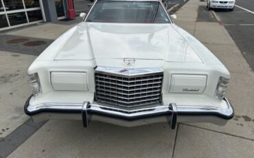 Ford-Thunderbird-1977-Polar-White-Burgundy-3