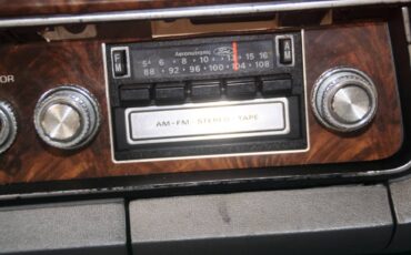 Ford-Thunderbird-1977-silver-6