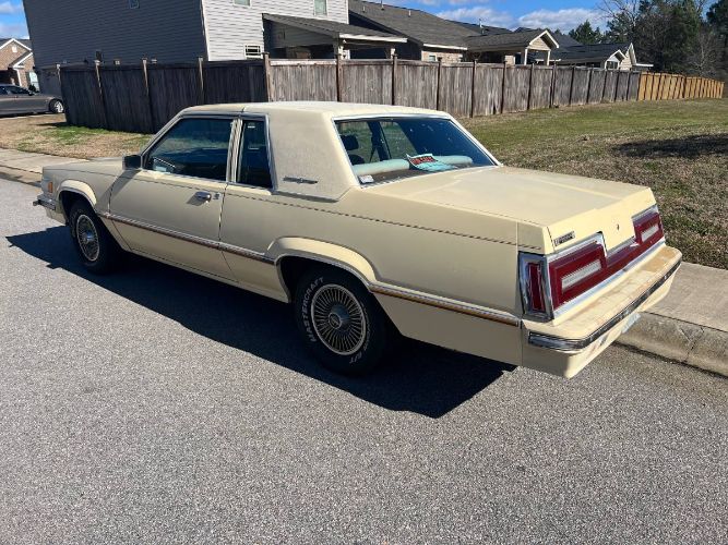 Ford-Thunderbird-1980-4