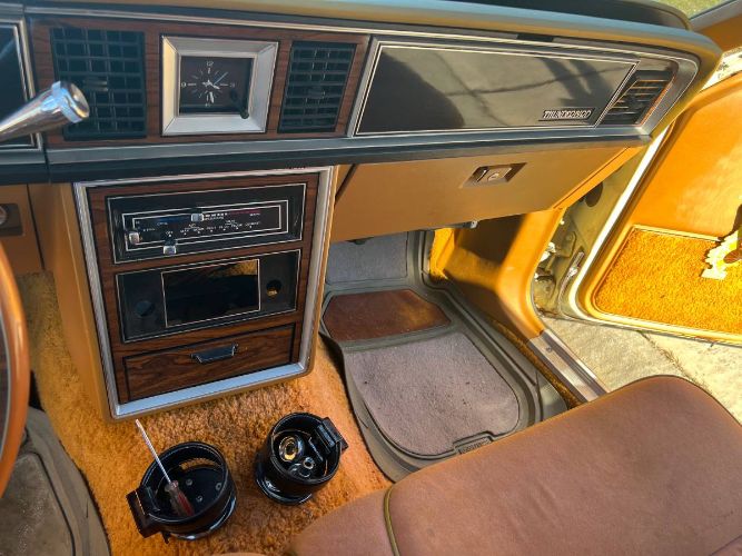 Ford-Thunderbird-1980-6