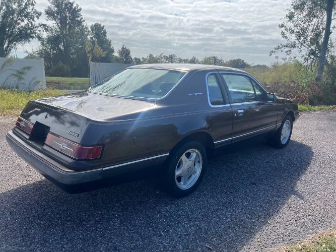 Ford-Thunderbird-1983-Brown-12