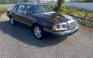 Ford-Thunderbird-1983-Brown-14