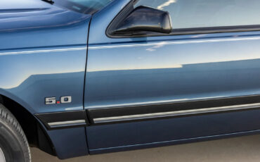 Ford-Thunderbird-1987-Sedan-13