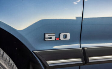 Ford-Thunderbird-1987-Sedan-26