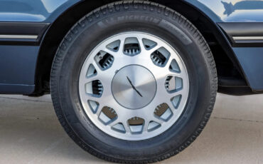 Ford-Thunderbird-1987-Sedan-7