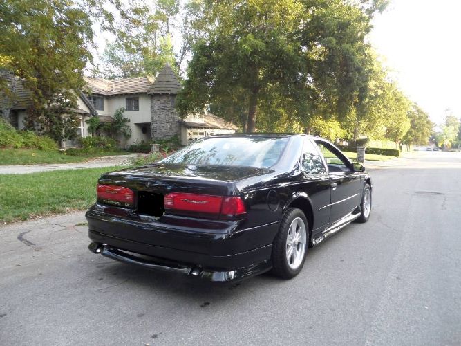 Ford-Thunderbird-1994-5