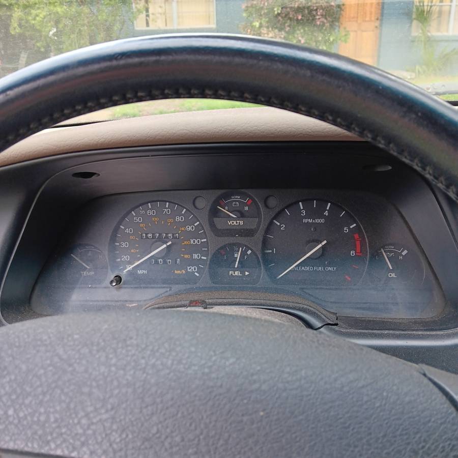 Ford-Thunderbird-1994-7