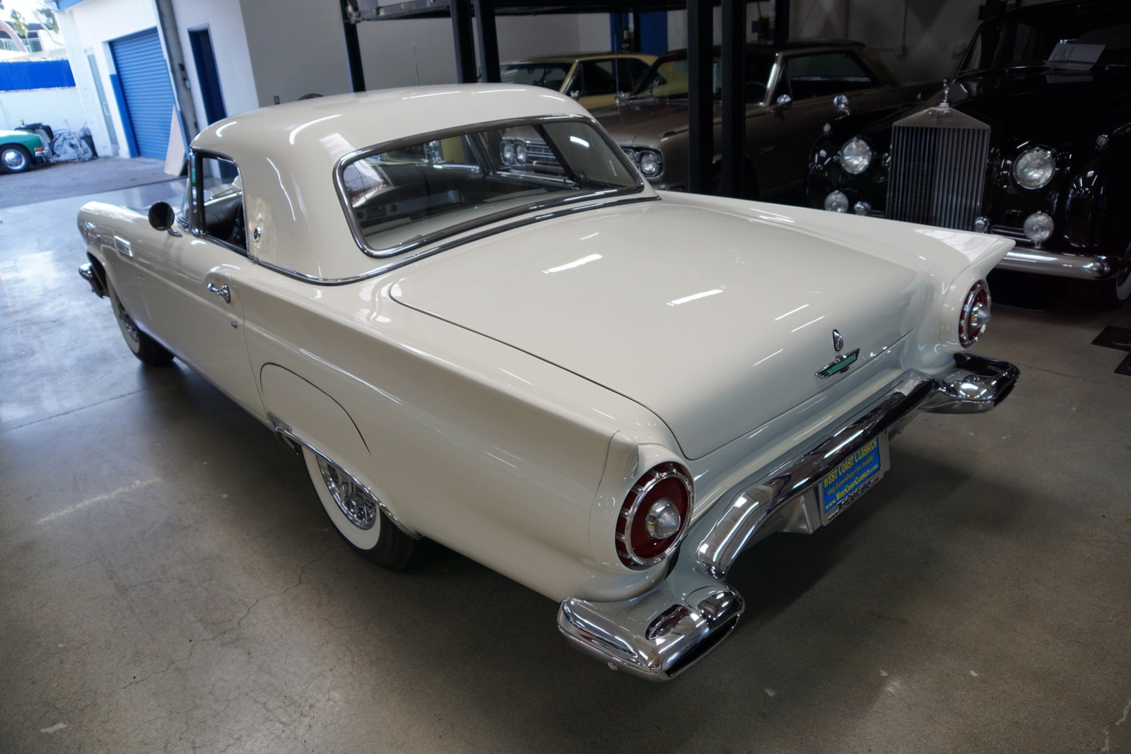 Ford-Thunderbird-F-Code-Supercharged-Convertible-1957-Convertible-10