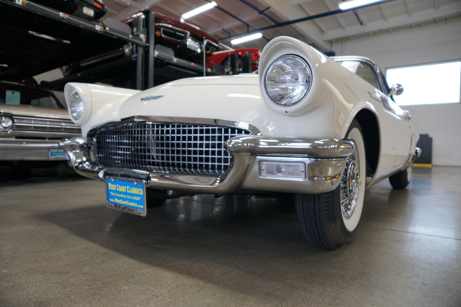 Ford-Thunderbird-F-Code-Supercharged-Convertible-1957-Convertible-4