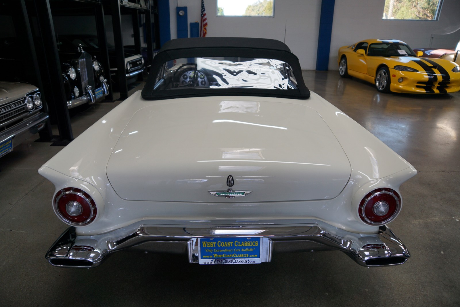 Ford-Thunderbird-F-Code-Supercharged-Convertible-1957-Convertible-8