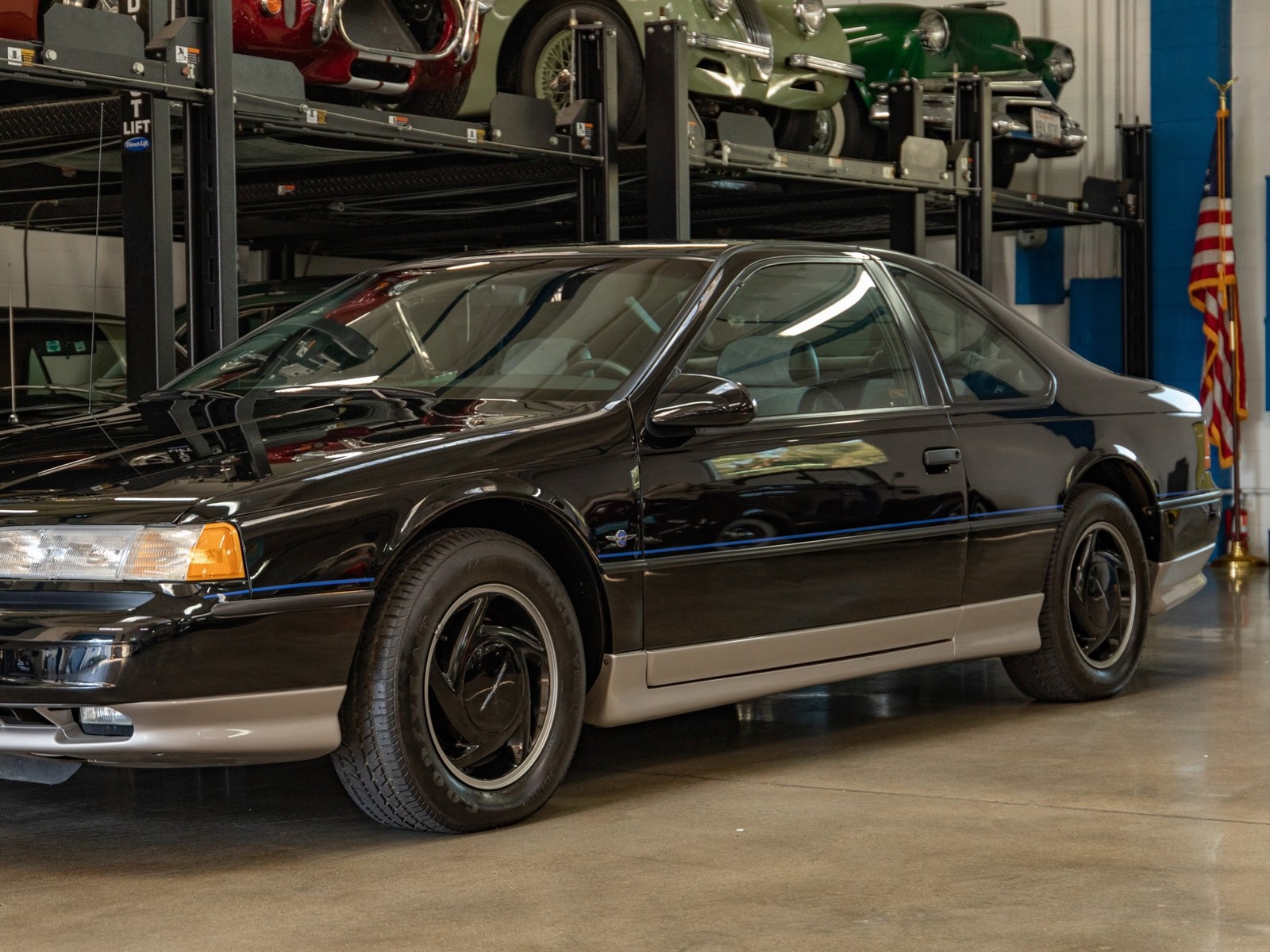 Ford-Thunderbird-Supercharged-3.8L-V6-Coupe-with-3K-ori-1990-Coupe-9