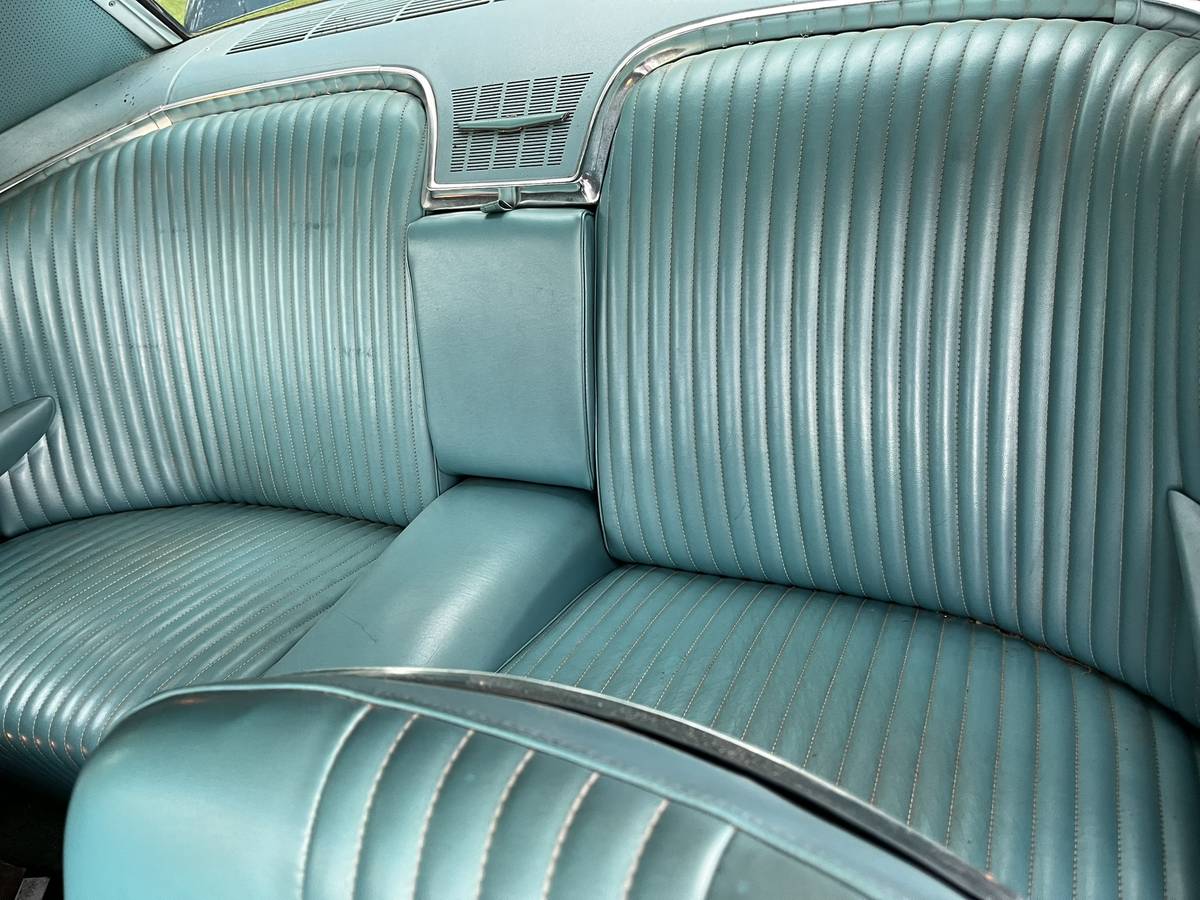 Ford-Thunderbird-coupe-1965-10