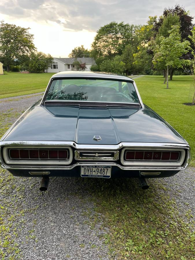 Ford-Thunderbird-coupe-1965-3