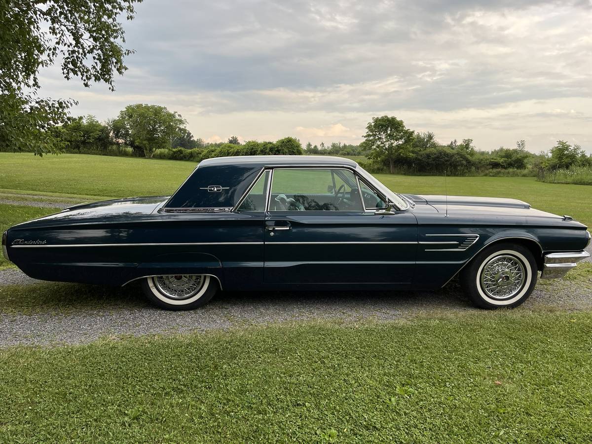 Ford-Thunderbird-coupe-1965-5