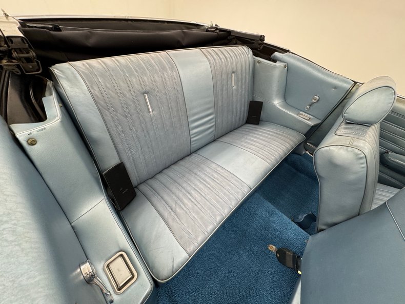 Ford-Torino-1969-Brittany-Blue-Light-Blue-45