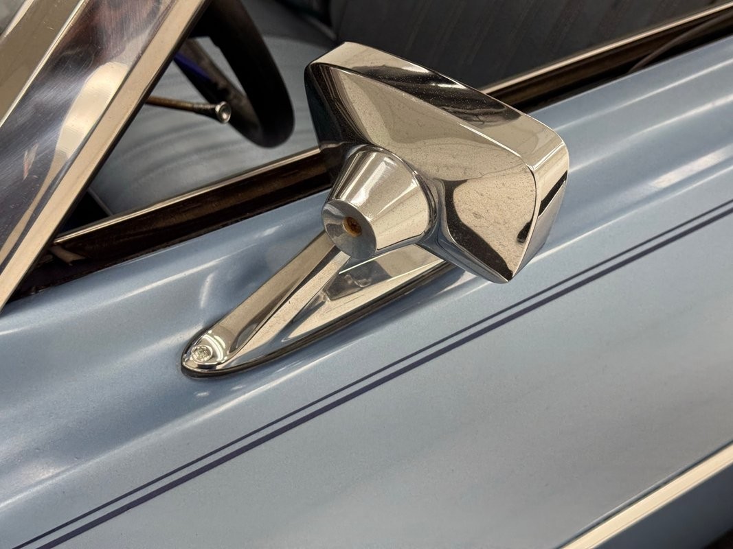 Ford-Torino-1969-Convertible-15