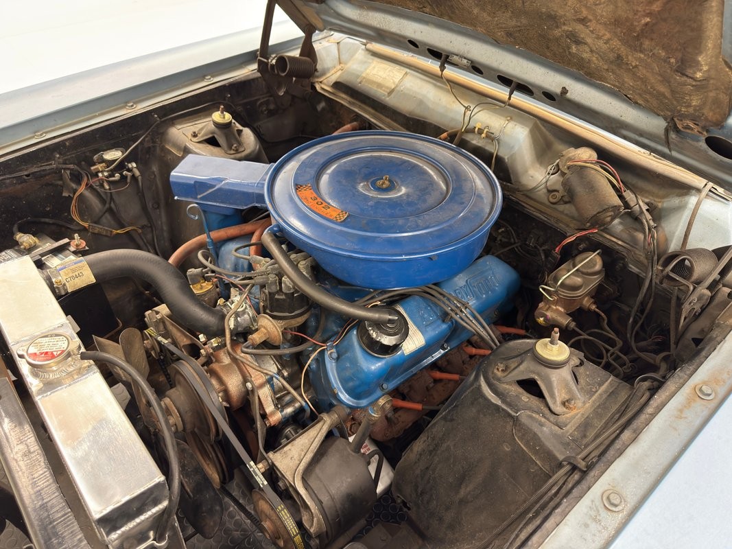 Ford-Torino-1969-Convertible-37