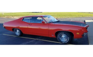 Ford-Torino-1970-Calypso-Coral-Black-5