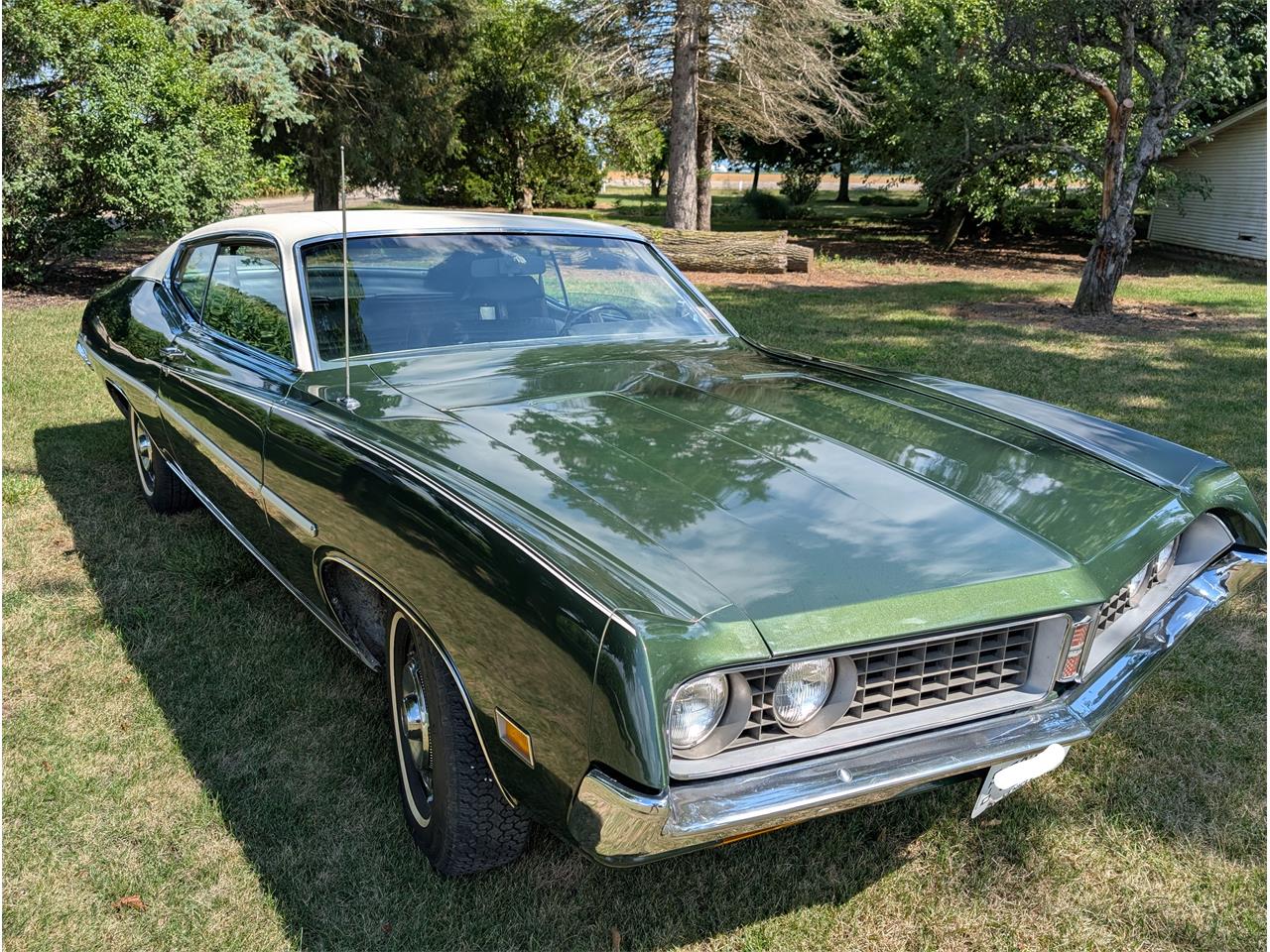 Ford-Torino-1971-Green-Black-2