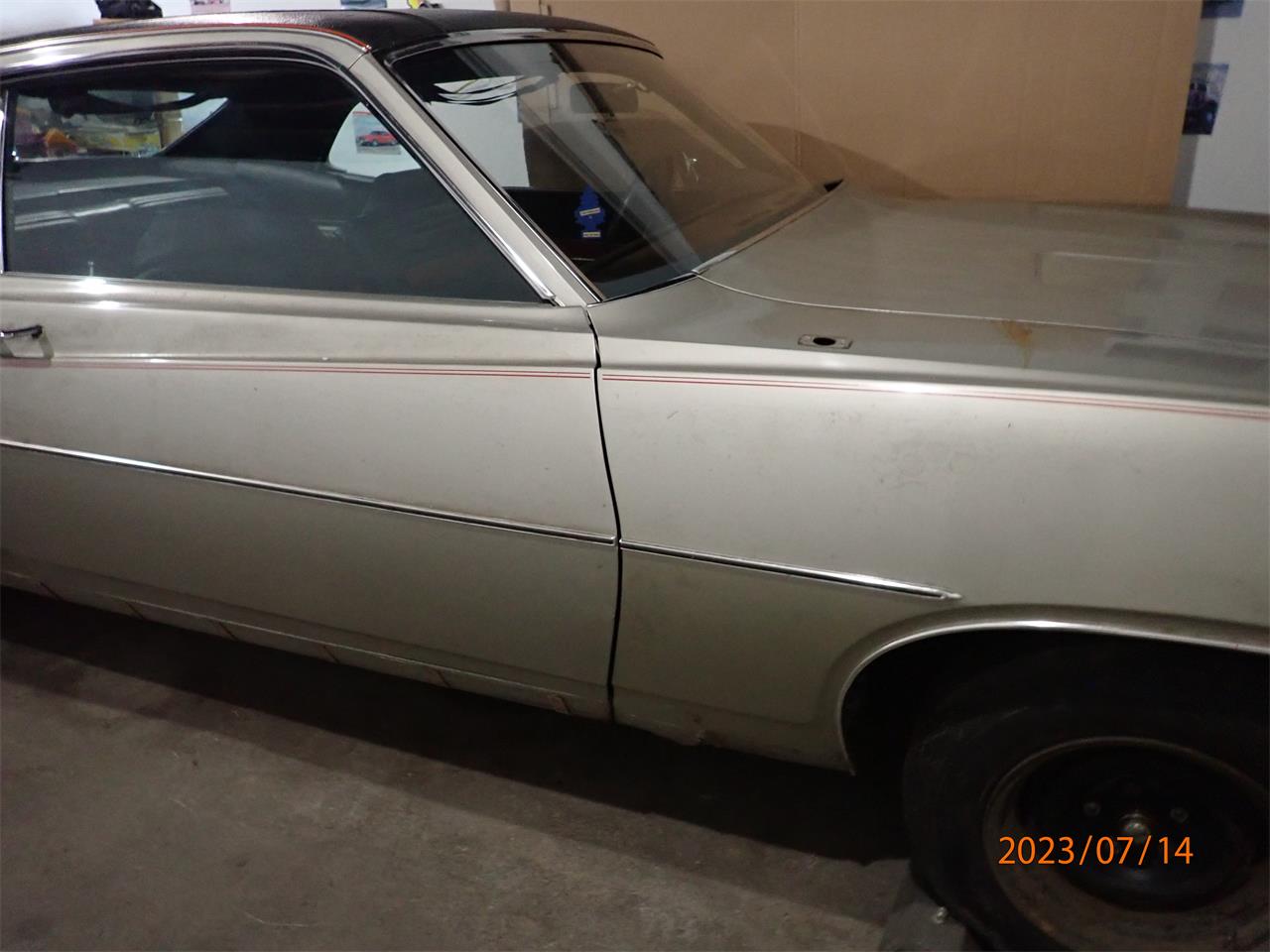 Ford-Torino-1971-SILIVER-GRAY-BLACK-15