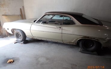 Ford-Torino-1971-SILIVER-GRAY-BLACK-2